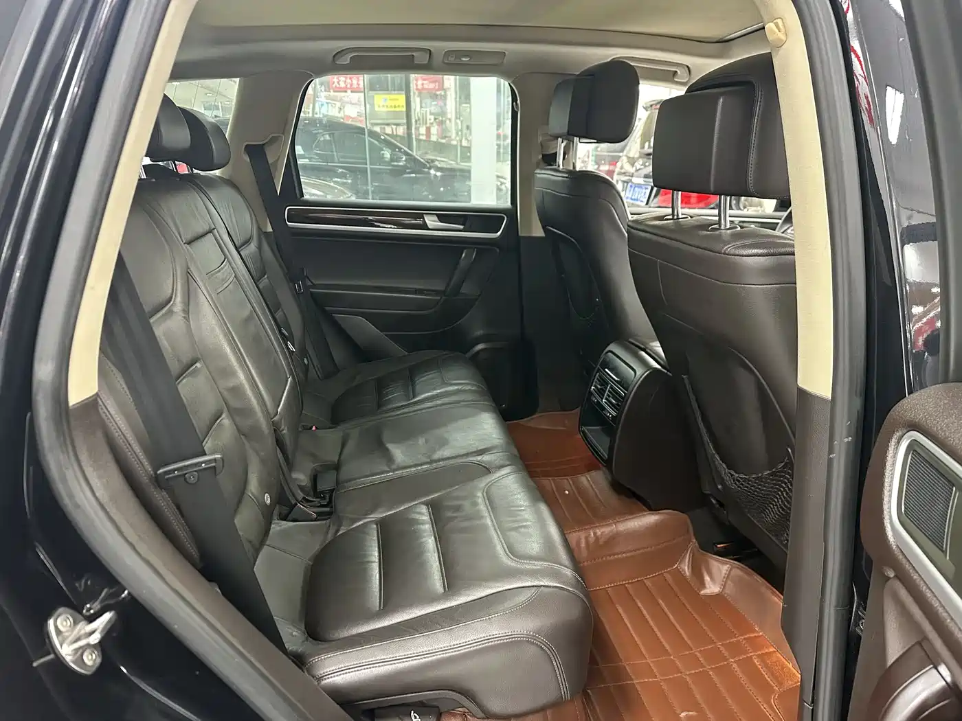 Volkswagen Touareg 2011 3.0TDI Diesel Standard фото 24