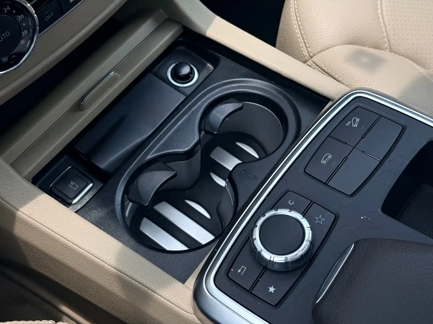 Mercedes-Benz M-Class 2012 ML 300 фото 30