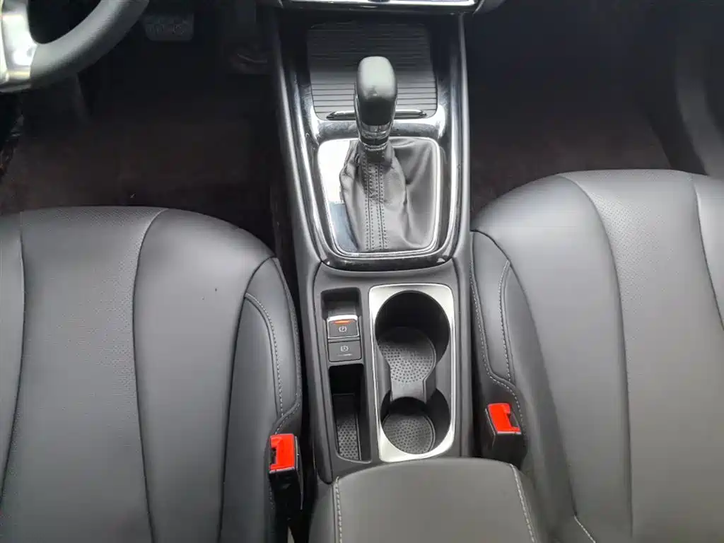 Roewe i5 2019 2019 1.5L Auto 4G Langhao Edition