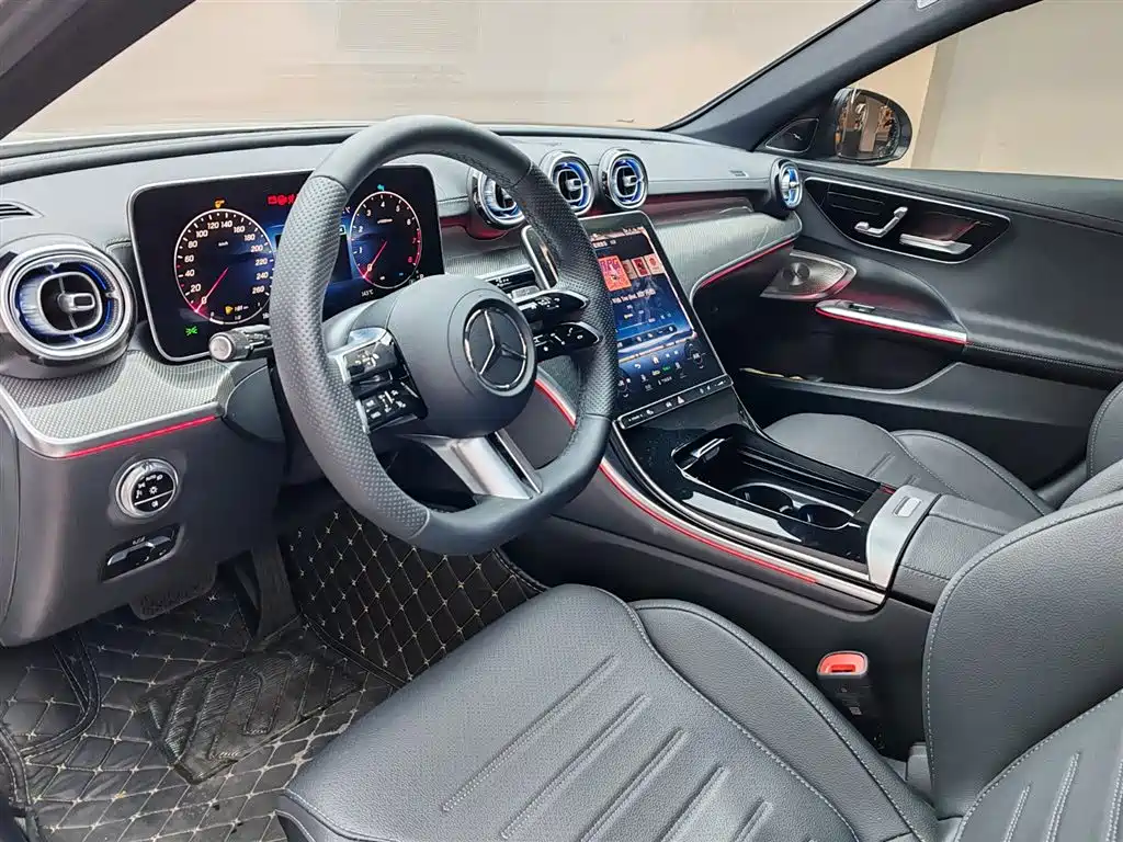 Mercedes-Benz C-Class 2023 C 260 L Night Edition Sport фото 16