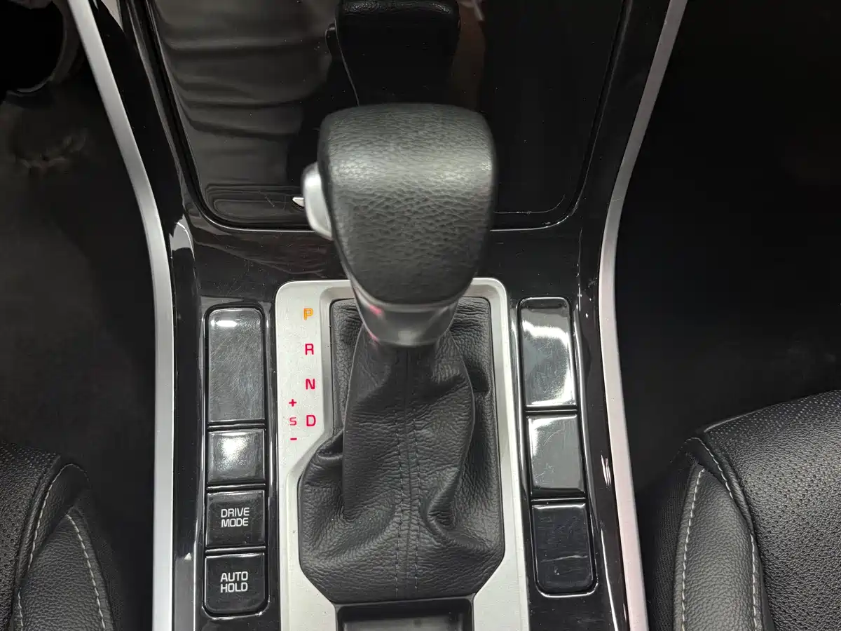 Kia K3 2021 Facelift 1.5L CVT Fashion Edition фото 15