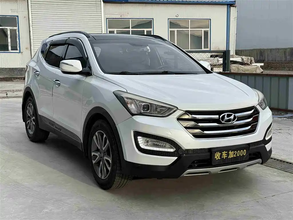 Hyundai Santa Fe 2013 2.0T Automatic AWD Premium фото 3