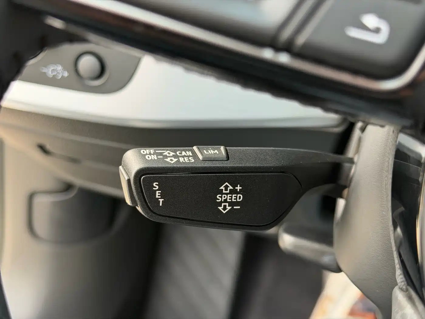 Audi A4L 2019 40 TFSI Fashion (China V) фото 20
