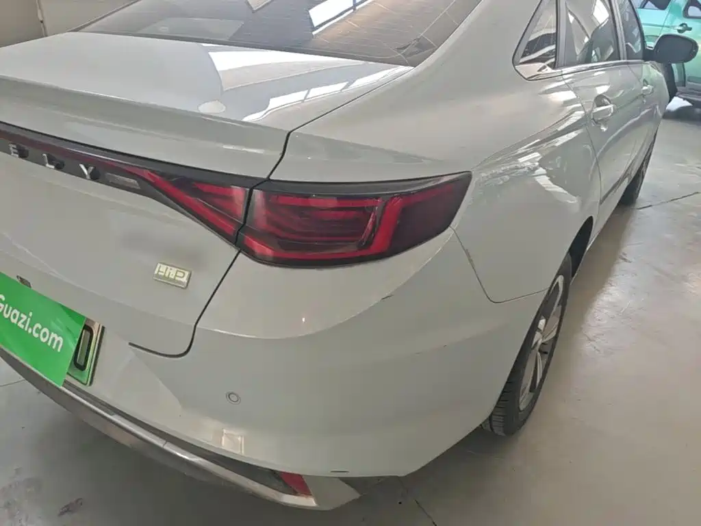 Geely Emgrand L HiP 2023 2022 1.5TD-DHT Pro 100KM Super Pure