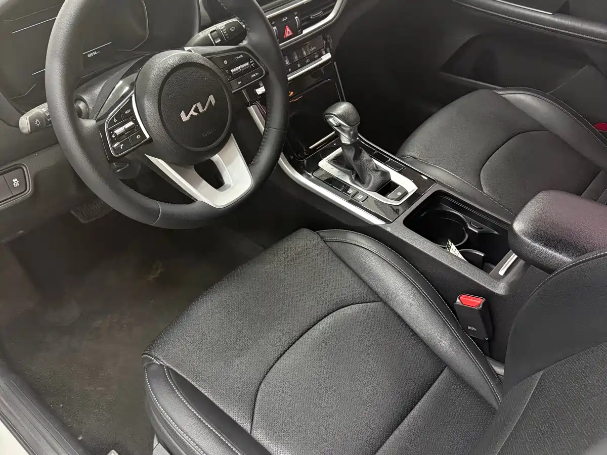 Kia K3 2021 Facelift 1.5L CVT Fashion Edition фото 12