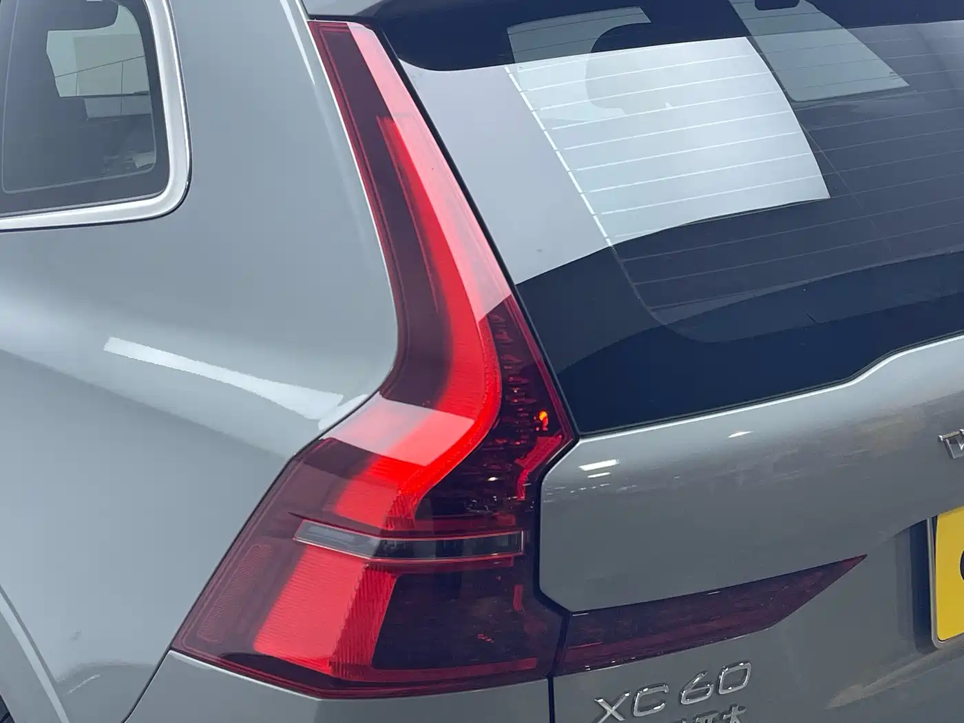 Фото 12 - Volvo XC60