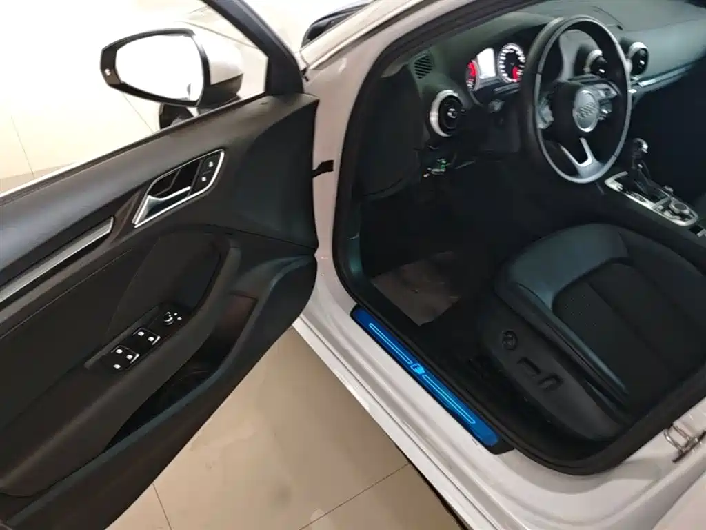 Audi A3 2019 Sportback 35 TFSI Fashion China VI фото 16