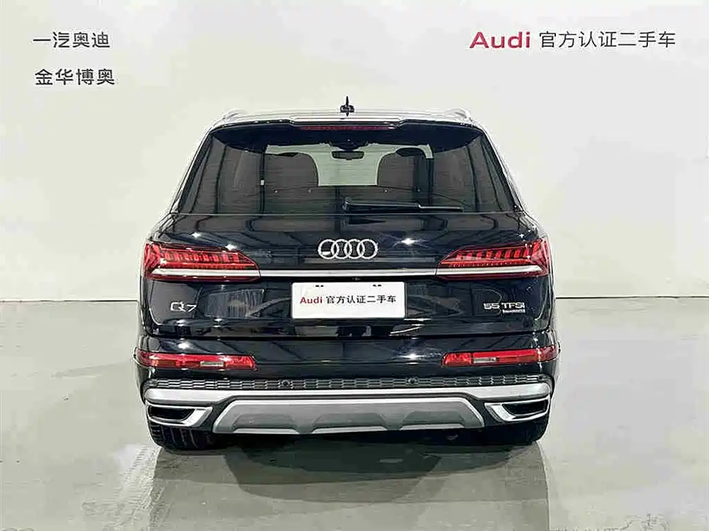 Audi Q7 2021 55 TFSI quattro S line Sport фото 5