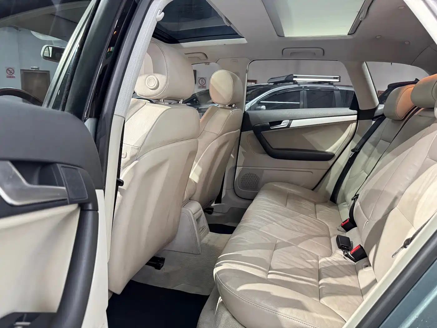 Audi A3 (Import) 2010 Sportback 1.8T Premium Model фото 15