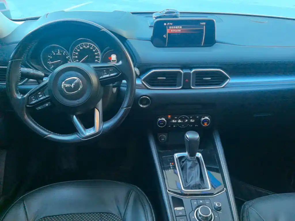 Photo 10 - Mazda CX-5