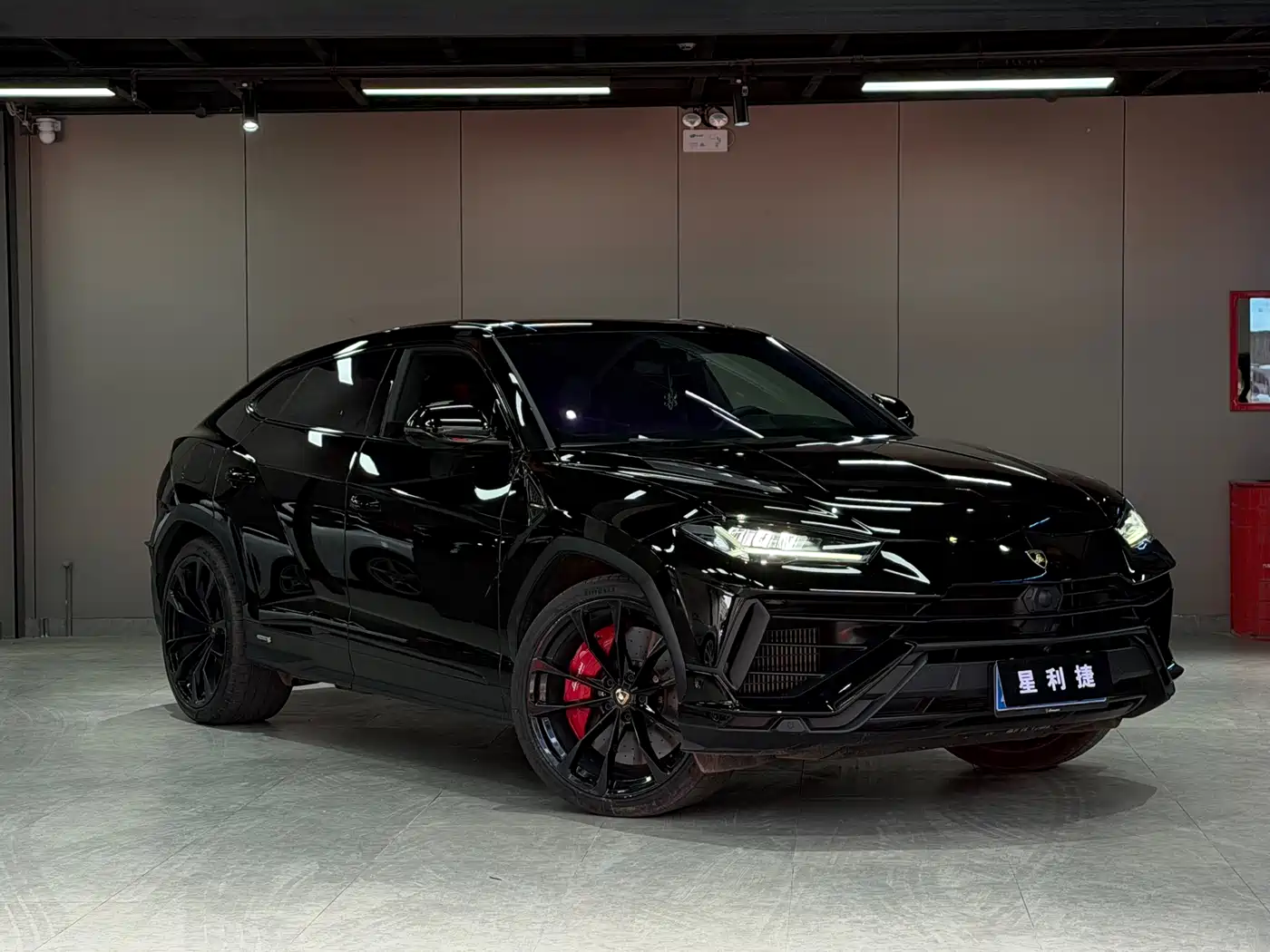 Lamborghini Urus 2023 4.0T V8 S фото 21