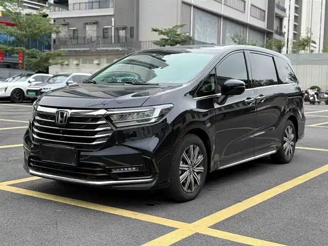 Honda Odyssey 2024 2.0L e:HEV Sharp·Premium Edition
