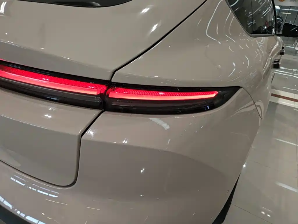 NIO ET5 2022 2022 75kWh