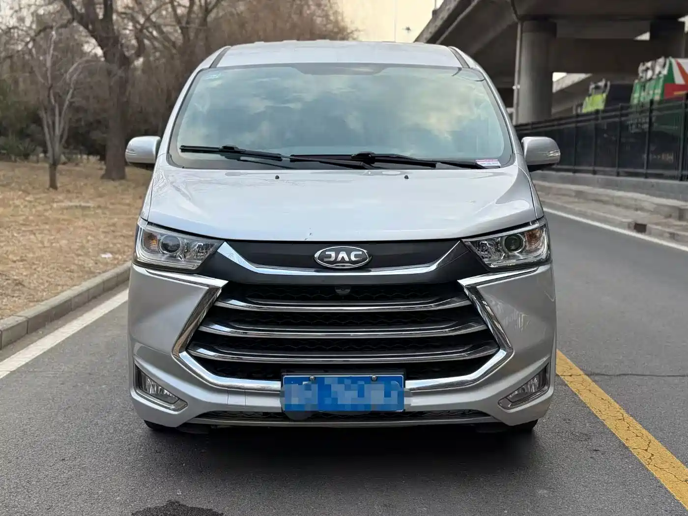 JAC Refine Refine M4 2022 2021 2.0L Manual Business Edition