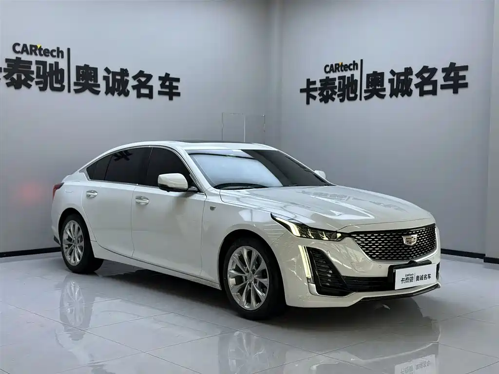 CADILLAC CT5