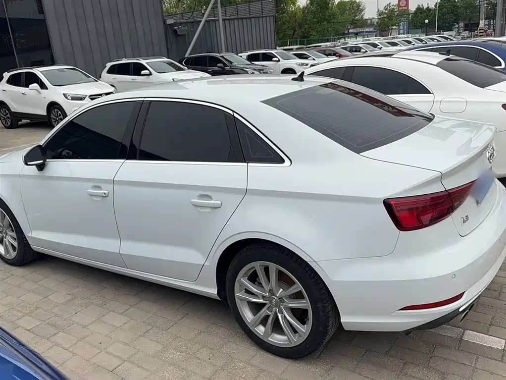 Audi A3 2019 Limousine 35 TFSI Progressive China V фото 7