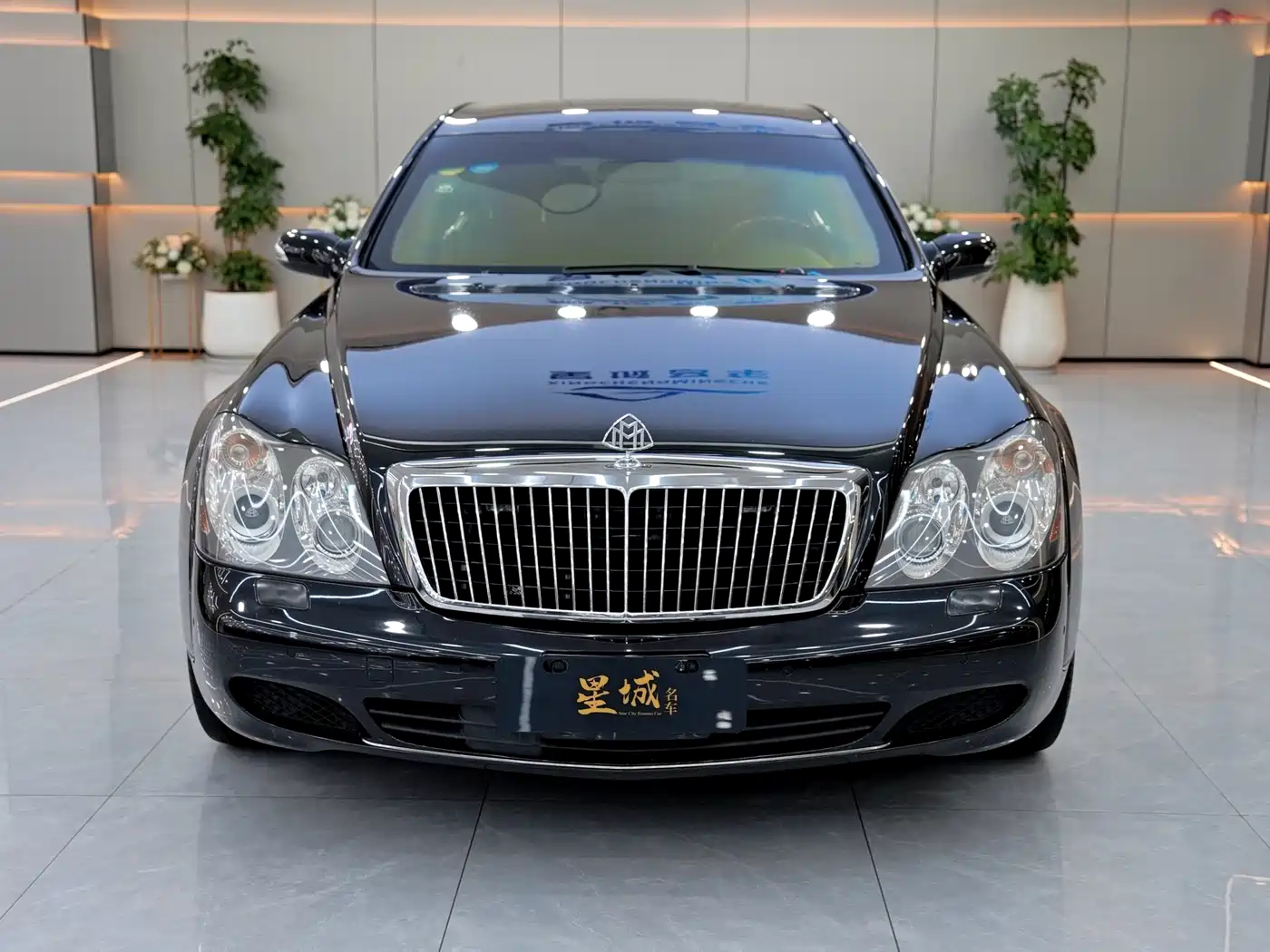 Maybach Maybach 2011 2005 Model 5.5T 62