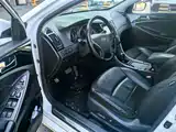 صورة 12 - Hyundai Sonata