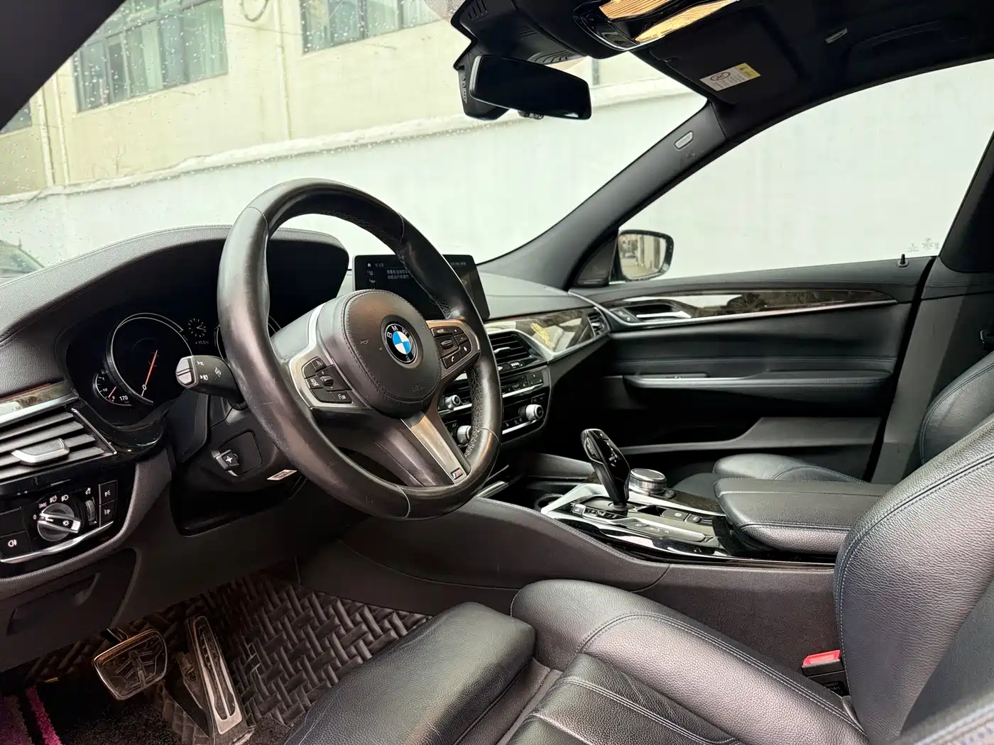 BMW 6 Series GT 2018 630i Luxury Design Package фото 7
