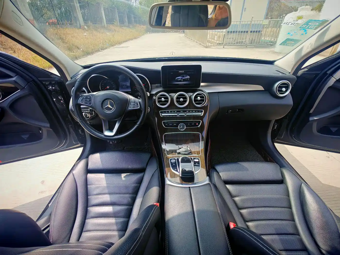 Mercedes-Benz C-Class 2016 C 200 L фото 12