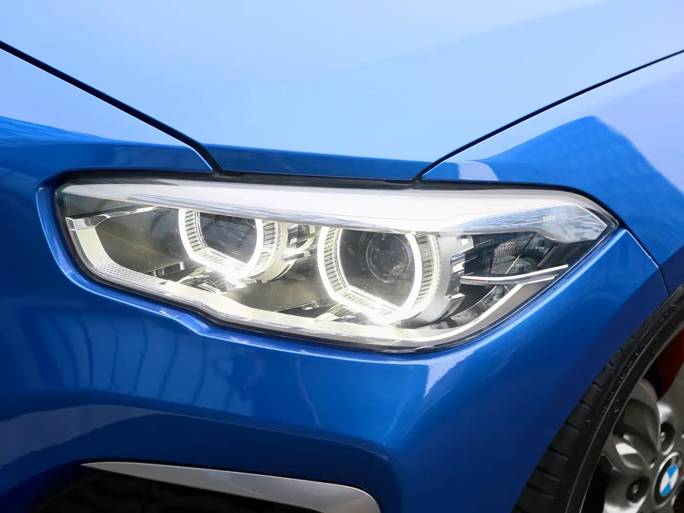 BMW 1 Series (Import) 2018 M140i фото 12