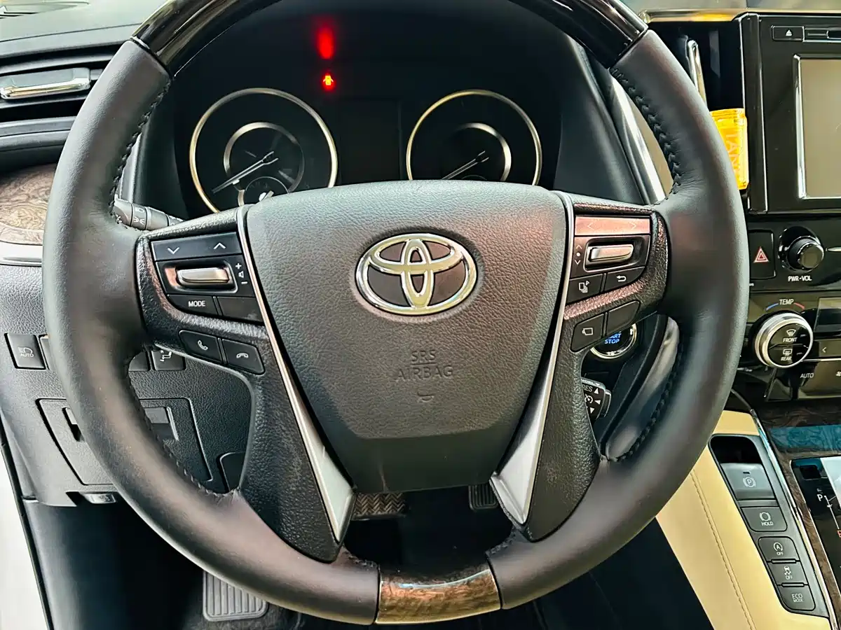 Toyota Alphard 2018 Facelift 3.5L Premium Edition фото 14