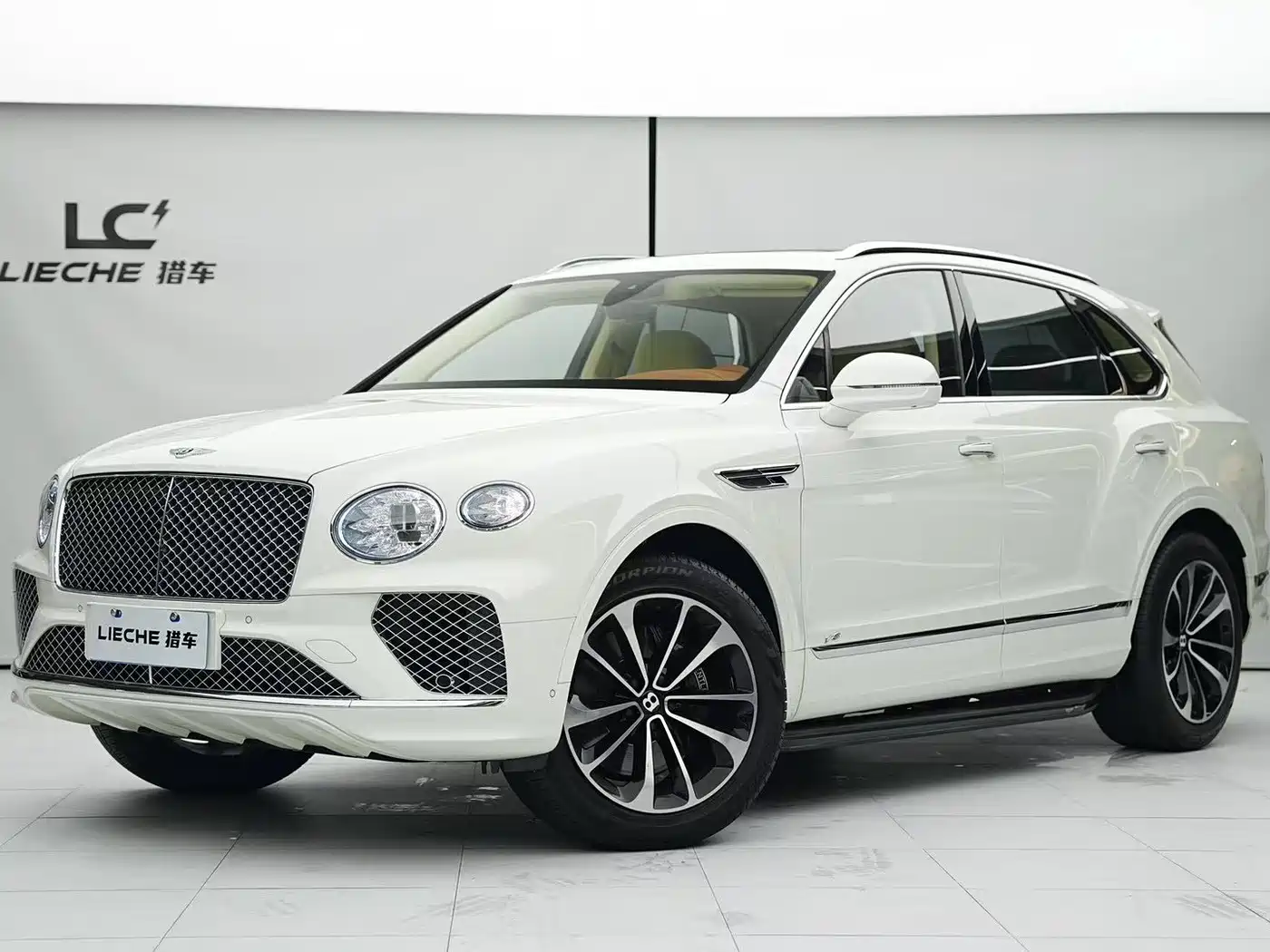 Bentley Bentayga 2021 4.0T V8