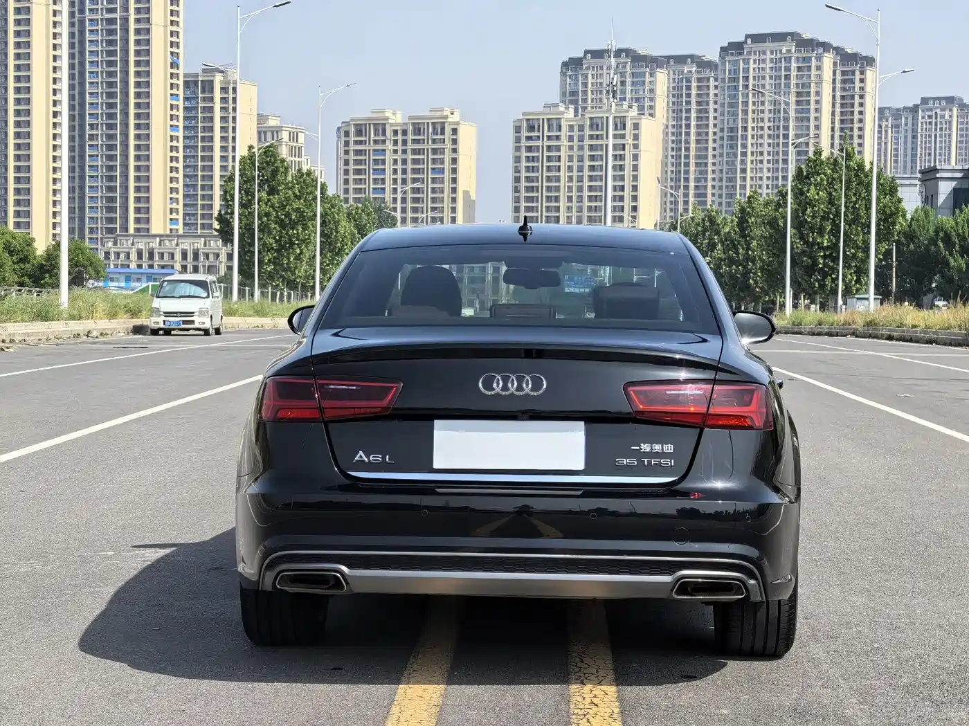 Audi A6L 2018 30th Anniversary 35 TFSI Sport фото 9