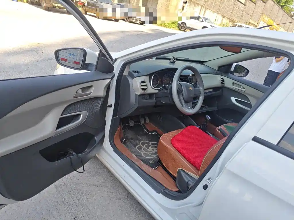 Chevrolet Sail 2018 2018 Sail 3 1.5L Manual Ideal Sunroof