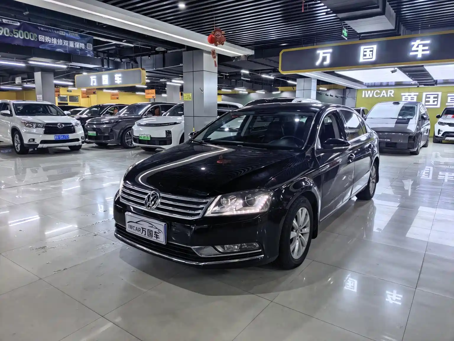 Фото 2 - Volkswagen Magotan