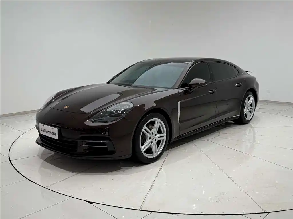 Porsche Panamera 2017 Panamera Executive Long Wheelbase 3.0T фото 5