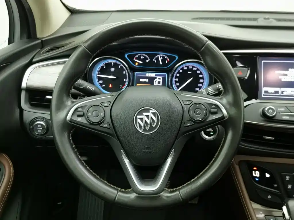 Фото 11 - Buick Envision Plus