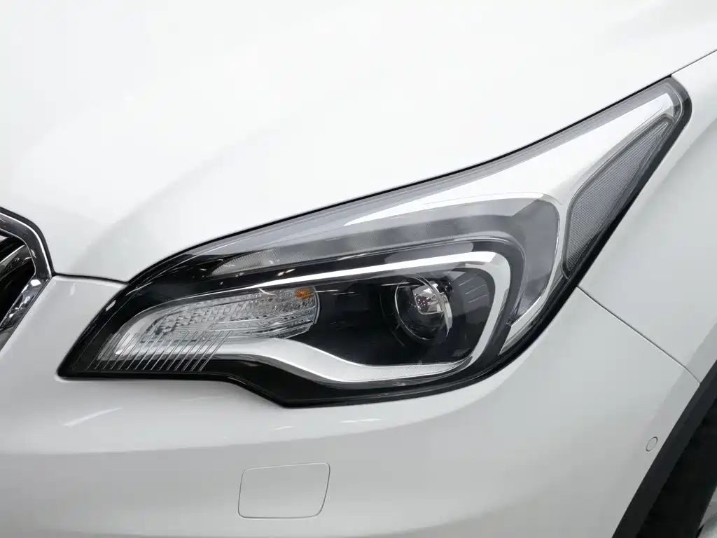 Фото 7 - Buick Envision Plus