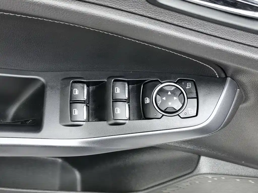 Ford Escort 2021 2019 Facelift 1.5L Auto Comfort Edition China VI