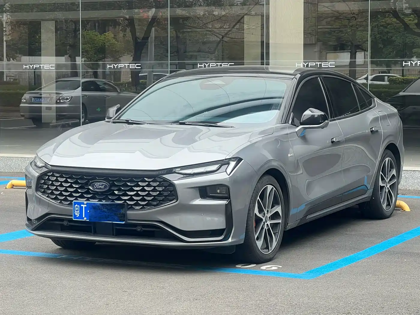 Ford Mondeo, 2022 год