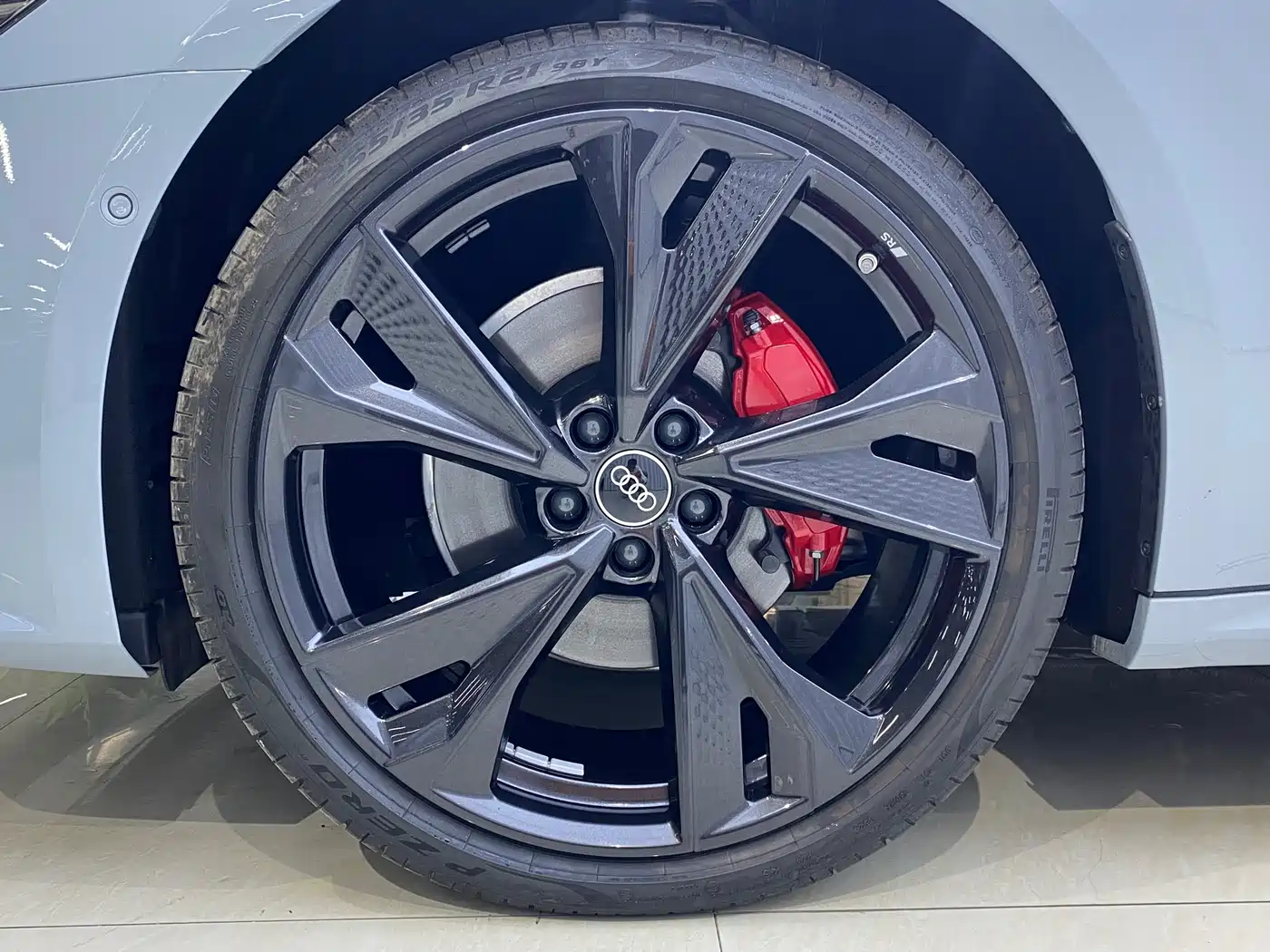 Audi A7L 2024 45 TFSI quattro RS Kit Racing Edition фото 13