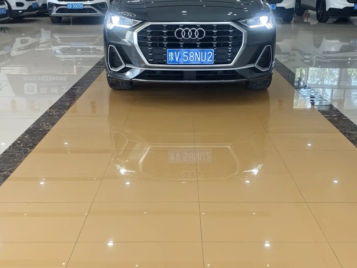 Audi Q3 2022 35 TFSI Fashion Dynamic фото 3