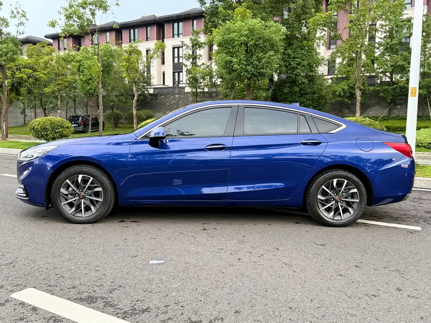 Hongqi H5 2020 1.5T DCT Qiyue Edition фото 4