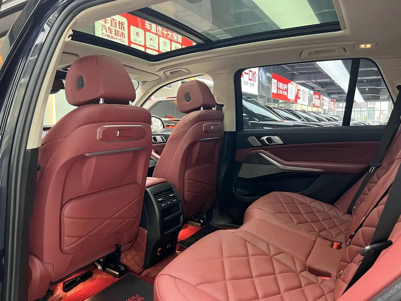 BMW X5 2023 xDrive 30Li Premium M Sport Package фото 11