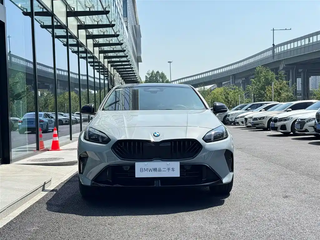 BMW 2 Series 2025 225L M Sport Moonlight Package фото 2