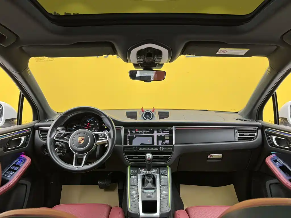 Фото 37 - Porsche Macan