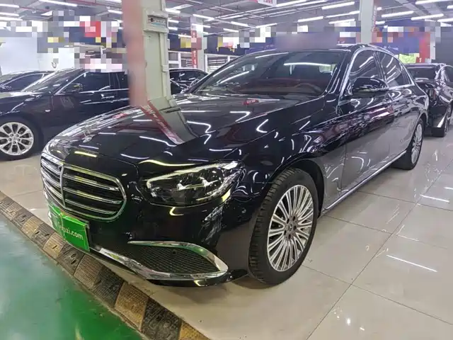 Mercedes-Benz E-Class 2020
