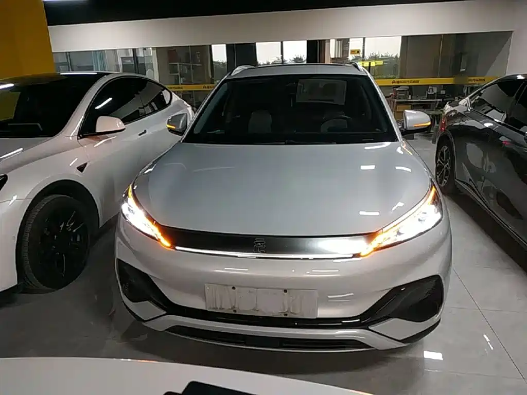 BYD Yuan PLUS 2022 510KM Flagship фото 3