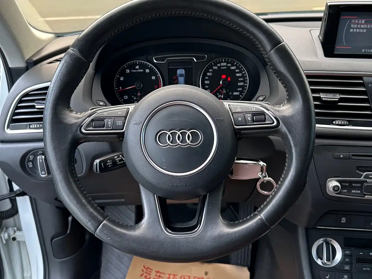 Audi Q3 2013 35 TFSI quattro Technology фото 11