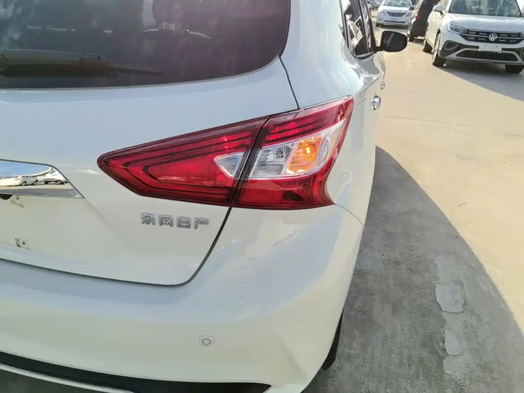 Nissan Tiida 2024 2024 1.6L CVT Cool Sport Edition
