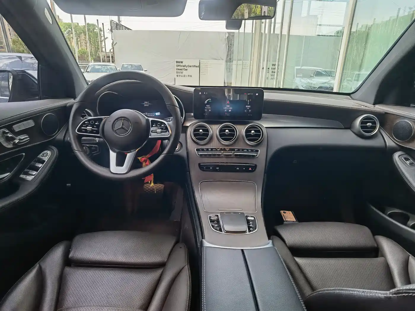 Mercedes-Benz GLC 2021 GLC 260 L 4MATIC Luxury фото 7