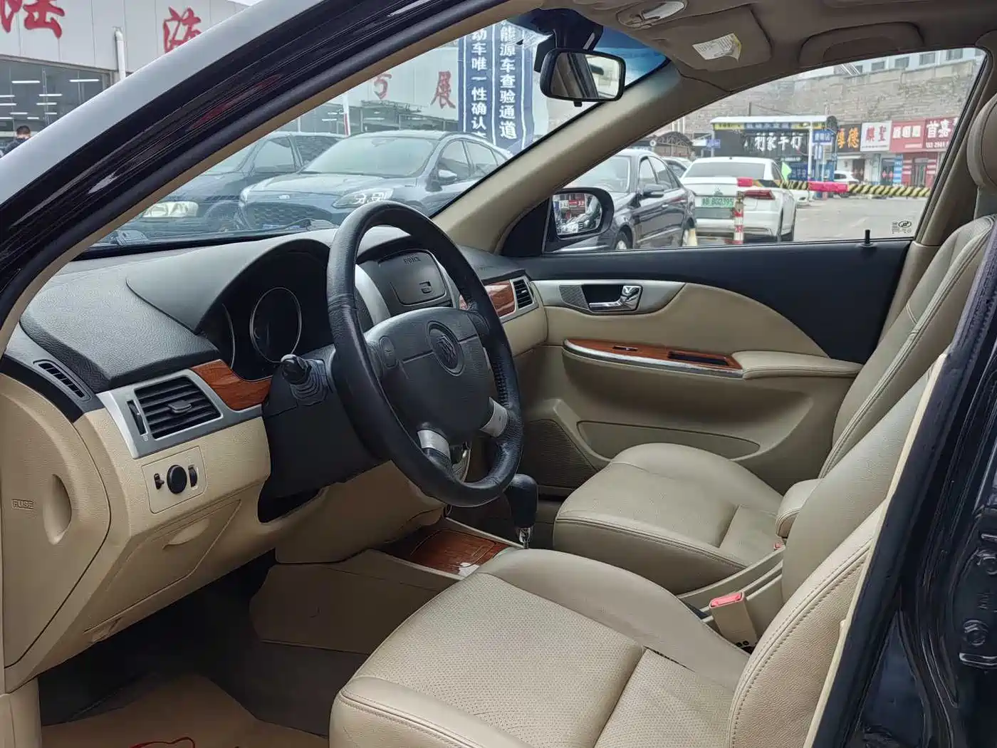 Buick Excelle 2011 1.6LX-AT фото 6