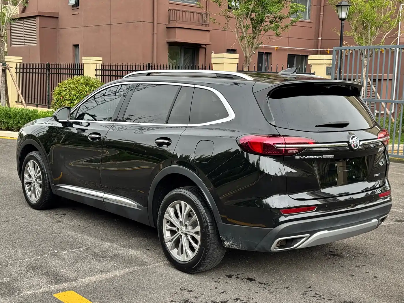 Buick Envision Plus 2022 Enclave Plus 552T 5-seater Luxury фото 7