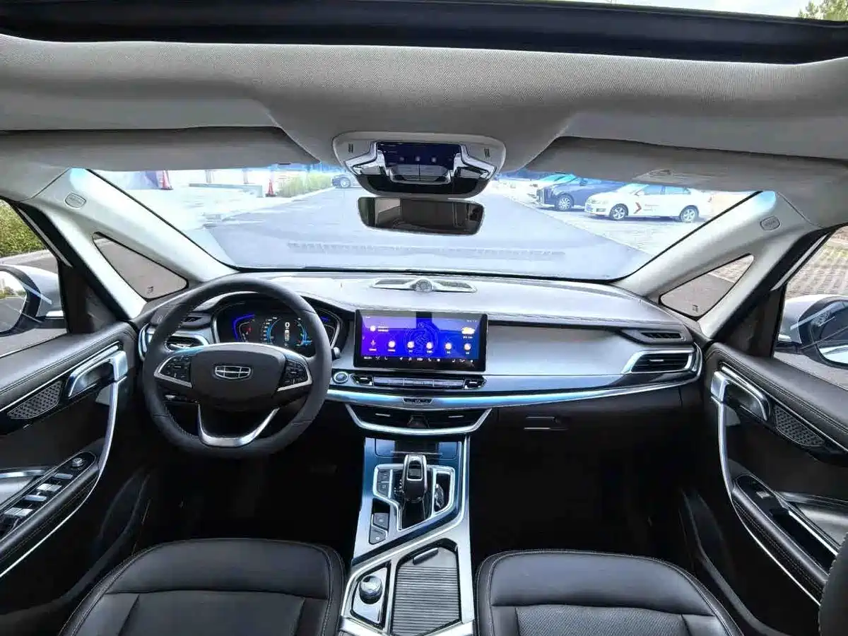 Фото 5 - Geely Jiaji