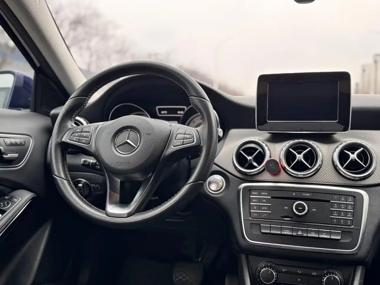 Mercedes-Benz GLA 2016 GLA 200 Dynamic фото 15